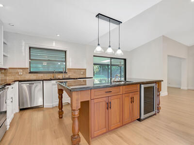 13692 Crosspointe Drive, Palm Beach Gardens, FL 33418