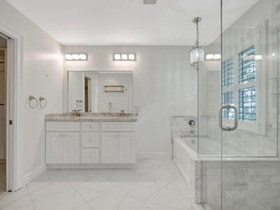 13692 Crosspointe Drive, Palm Beach Gardens, FL 33418