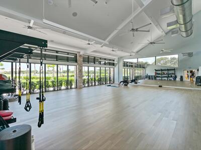 13692 Crosspointe Drive, Palm Beach Gardens, FL 33418