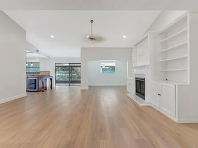 13692 Crosspointe Drive, Palm Beach Gardens, FL 33418