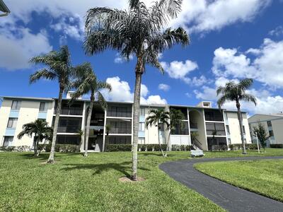 1107 Green Pine Boulevard, West Palm Beach, FL 33409