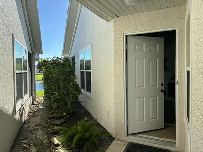 1820 Waterford Drive, Vero Beach, FL 32966