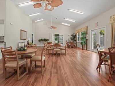 1820 Waterford Drive, Vero Beach, FL 32966