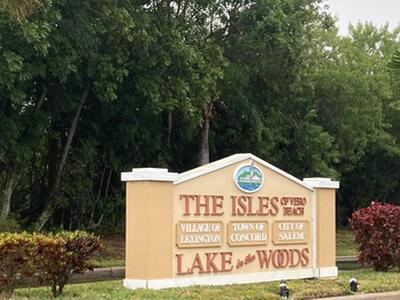 1820 Waterford Drive, Vero Beach, FL 32966