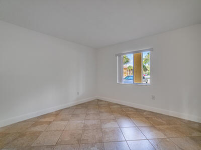 848 SW 9th Street Circle, Boca Raton, FL 33486