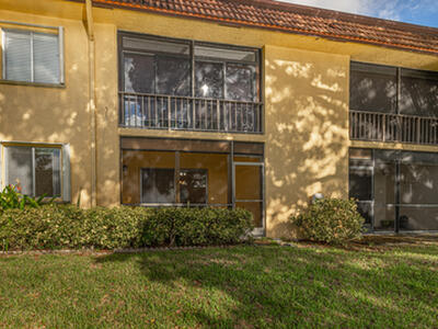 848 SW 9th Street Circle, Boca Raton, FL 33486