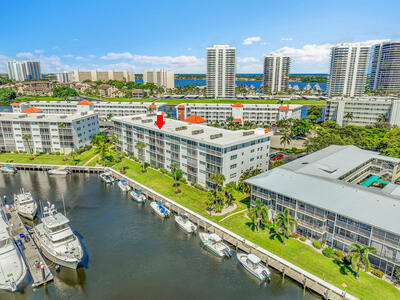 29 Yacht Club Drive, North Palm Beach, FL 33408