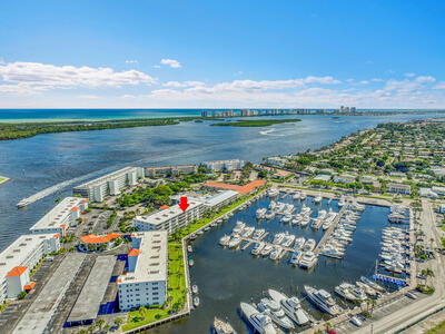 29 Yacht Club Drive, North Palm Beach, FL 33408