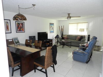 154 Pinto Palm Court