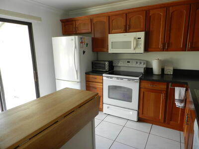 154 Pinto Palm Court, Royal Palm Beach, FL 33411