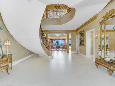 477 S Beach Road, Jupiter Island, FL 33455