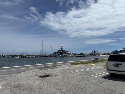 4500 N Flagler Drive, West Palm Beach, FL 33407