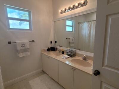 2345 Spanish, West Palm Beach, FL 33411