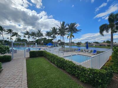 2345 Spanish, West Palm Beach, FL 33411