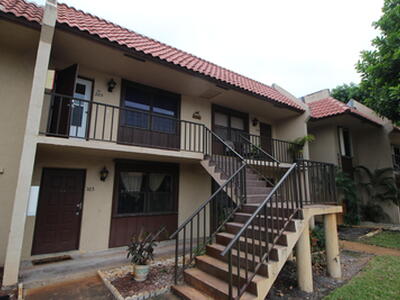 5939 Forest Hill Boulevard