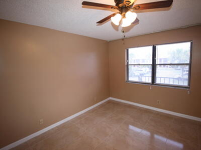 5939 Forest Hill Boulevard, West Palm Beach, FL 33415