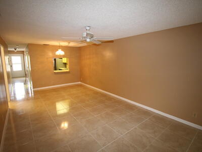 5939 Forest Hill Boulevard, West Palm Beach, FL 33415