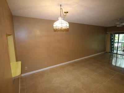 5939 Forest Hill Boulevard, West Palm Beach, FL 33415