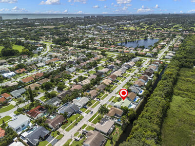 7463 Texas Trail, Boca Raton, FL 33487