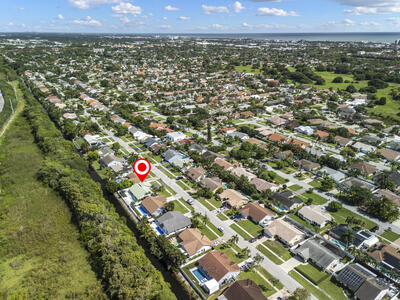 7463 Texas Trail, Boca Raton, FL 33487