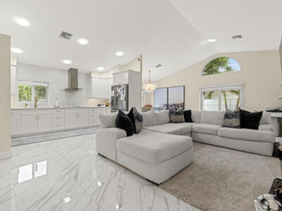 7463 Texas Trail, Boca Raton, FL 33487