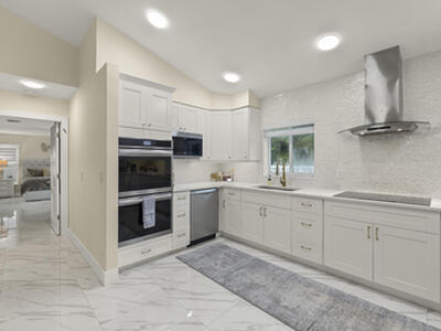 7463 Texas Trail, Boca Raton, FL 33487