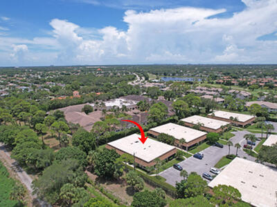 104 Half Moon Circle, Jupiter, FL 33458