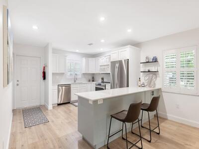 900 Jasmine Lane, Vero Beach, FL 32963