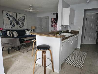 284 Village Boulevard, Tequesta, FL 33469