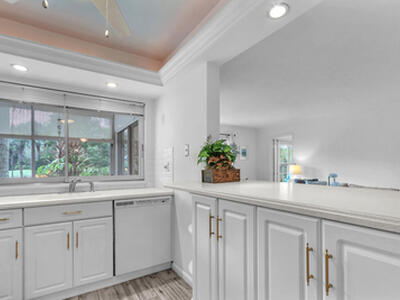 5540 Tamberlane Circle, Palm Beach Gardens, FL 33418