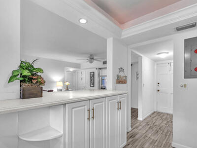 5540 Tamberlane Circle, Palm Beach Gardens, FL 33418