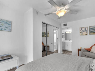 5540 Tamberlane Circle, Palm Beach Gardens, FL 33418