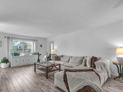 5540 Tamberlane Circle, Palm Beach Gardens, FL 33418