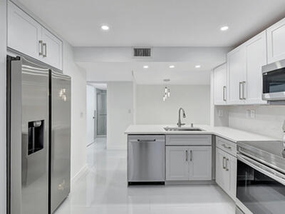 15378 Lakes Of Delray Boulevard, Delray Beach, FL 33484