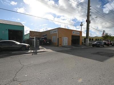 4906 Georgia Avenue, West Palm Beach, FL 33405