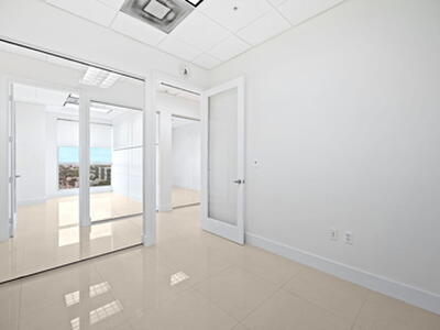 175 SW 7th Street, Miami, FL 33130