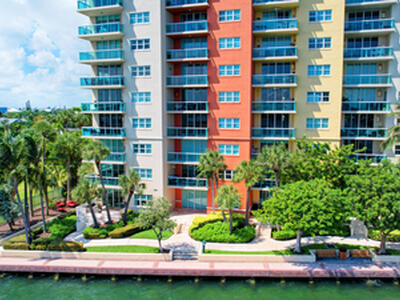 2640 Lake Shore Drive, Riviera Beach, FL 33404