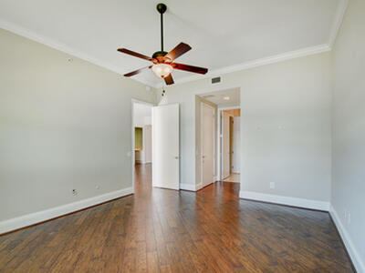 2640 Lake Shore Drive, Riviera Beach, FL 33404