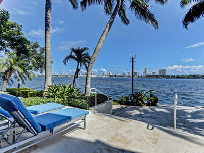 2640 Lake Shore Drive, Riviera Beach, FL 33404