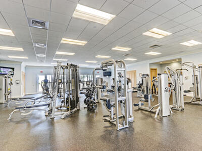 2640 Lake Shore Drive, Riviera Beach, FL 33404