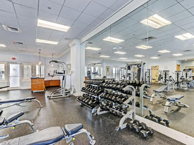 2640 Lake Shore Drive, Riviera Beach, FL 33404