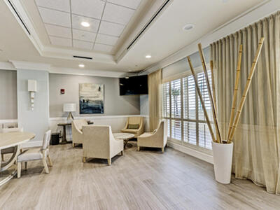 2640 Lake Shore Drive, Riviera Beach, FL 33404