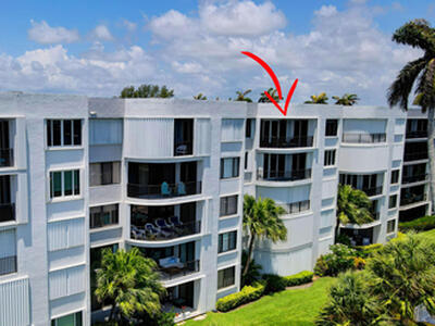 8200 Lakeshore Drive, Hypoluxo, FL 33462