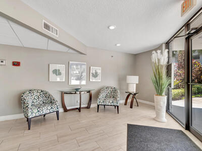 8200 Lakeshore Drive, Hypoluxo, FL 33462