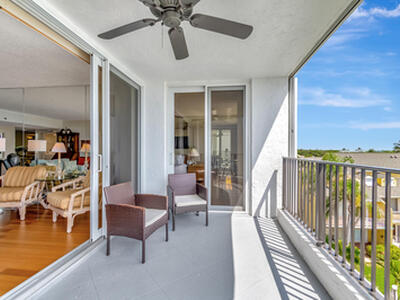 8200 Lakeshore Drive, Hypoluxo, FL 33462