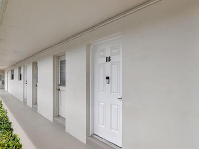 5601 NW 2nd Avenue, Boca Raton, FL 33487