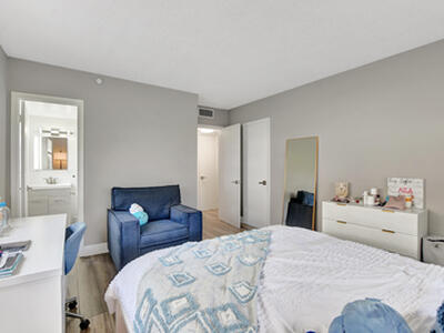 5601 NW 2nd Avenue, Boca Raton, FL 33487