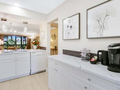 458 Brackenwood Lane S, Palm Beach Gardens, FL 33418