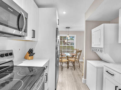 13719 Via Aurora Way, Delray Beach, FL 33484