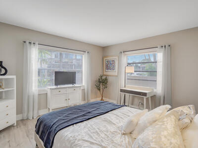 13719 Via Aurora Way, Delray Beach, FL 33484